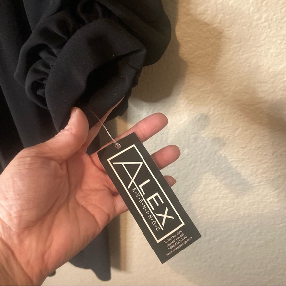 Alex Evenings Womens 10 Black Long Sleeve Gown Maxi Dress Formal Wedding $129 - Picture 7 of 16